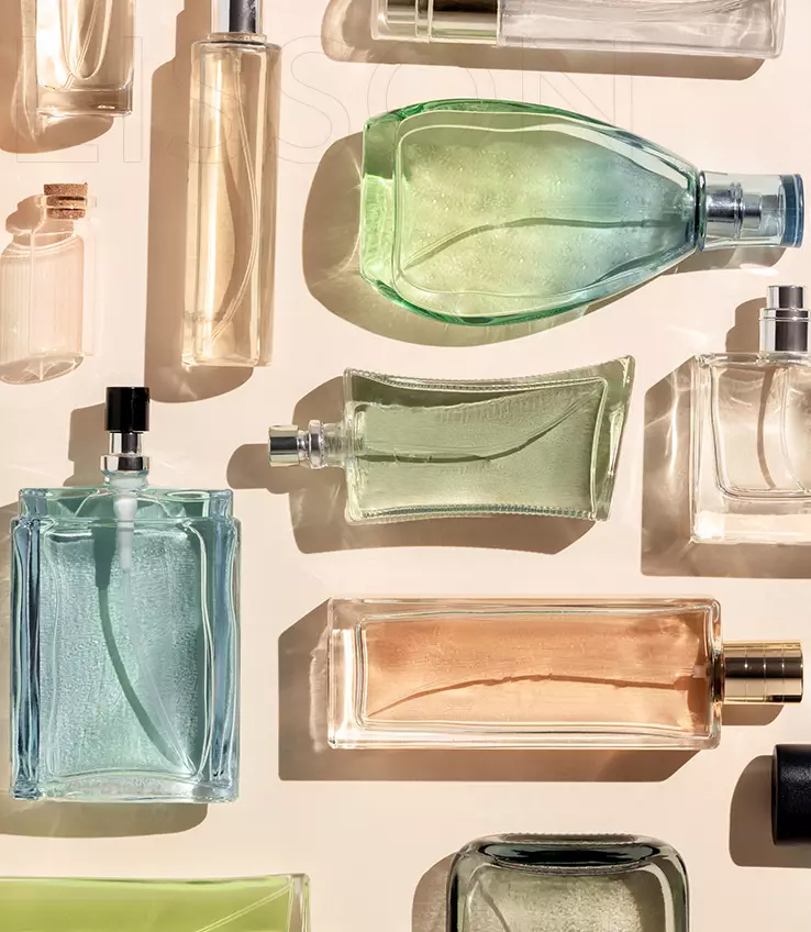 持続可能なデザインと多様な業界ニーズに対応するワンストップソリューションを専門とするカスタムガラスパッケージメーカー